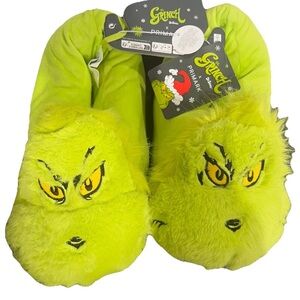 Dr. Seuss Grinch 3D Slippers in Vibrant Green